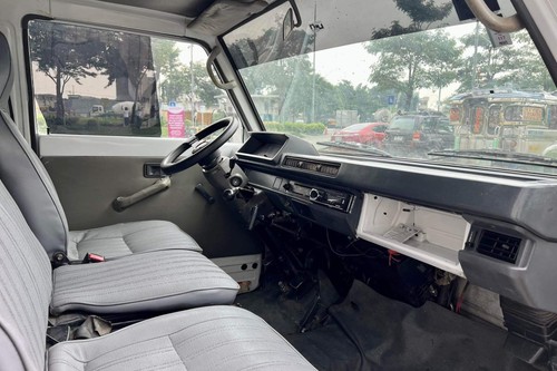 Old 2012 Mitsubishi L300 2.5L FB Exceed MT