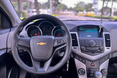Second hand 2012 Chevrolet Cruze 1.8 LS AT 