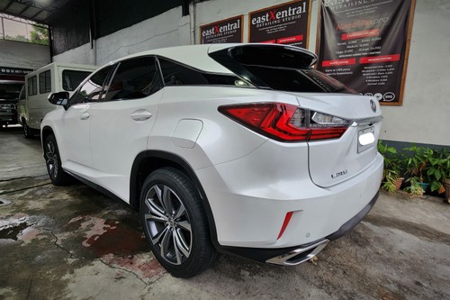 Old 2016 Lexus RX 350