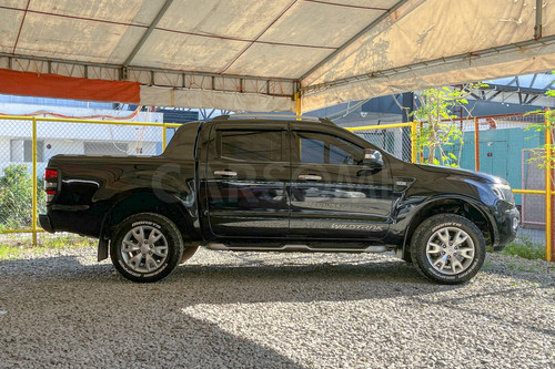 Second hand 2015 Ford Ranger Wildtrak 2.2L 4x2 AT 