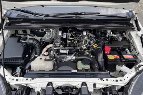Used 2018 Toyota Innova 2.8 J Diesel MT
