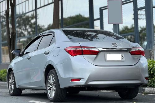 Old 2015 Toyota Corolla Altis 1.6 G AT
