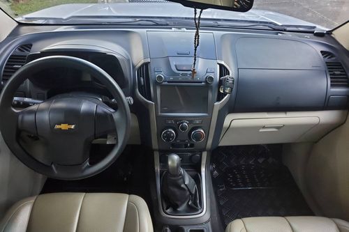 2nd Hand 2015 Chevrolet Trailblazer 2.5 6MT 4X2 LTX