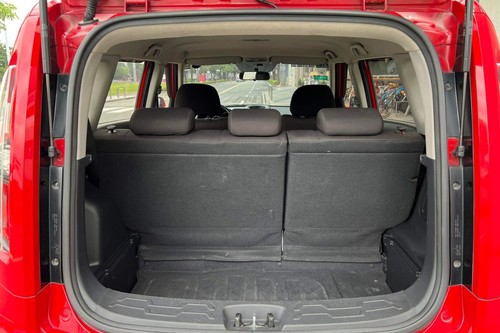 Second hand 2011 Kia Soul LX 1.6 L AT 