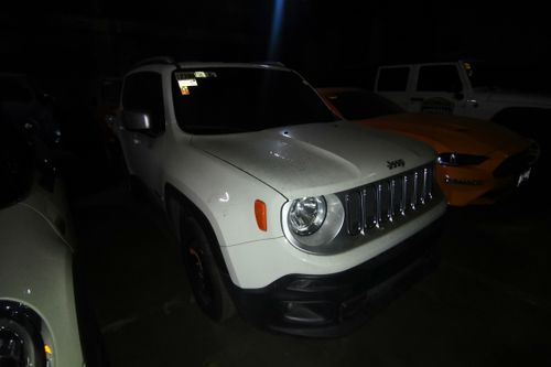 Second hand 2017 Jeep Renegade Limited 
