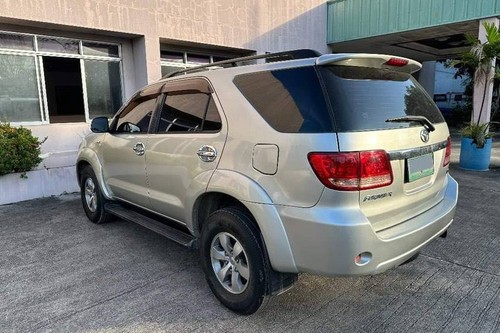Second hand 2006 Toyota Fortuner 2.7 G Gas A/T 