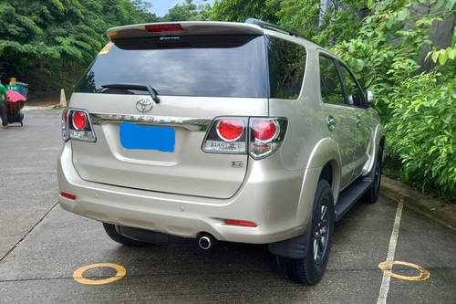 Second hand 2015 Toyota Fortuner 2.4 G Diesel 4x2 AT 