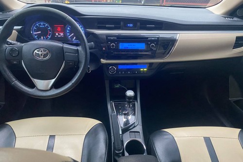 Second hand 2015 Toyota Corolla Altis 1.6 G CVT 