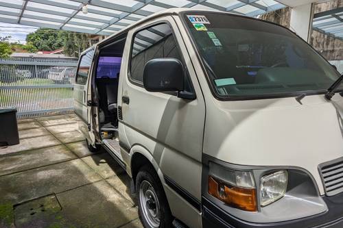 Used 2003 Toyota Hiace Commuter Deluxe