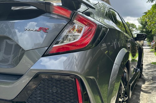 Second hand 2019 Honda Civic Type-R 2.0L VTEC Turbo Honda Sensing 