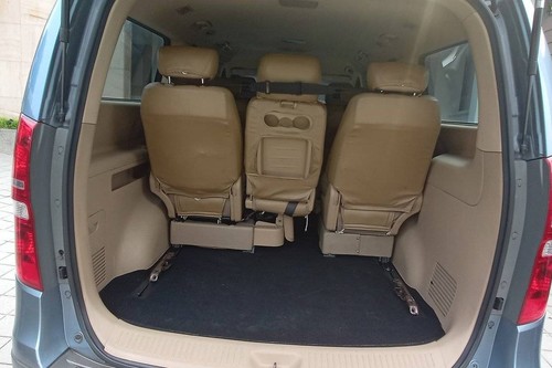 Used 2009 Hyundai Grand Starex 2.5L CRDI AT PLATINUM