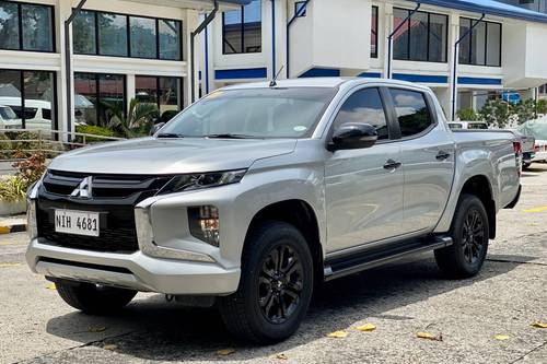 Second hand 2023 Mitsubishi Strada 2.4L 4x4 AT 