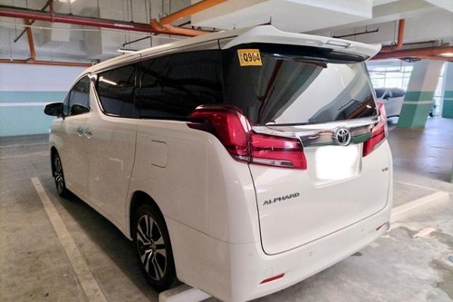 Second hand 2020 Toyota Alphard 3.5 Gas AT 