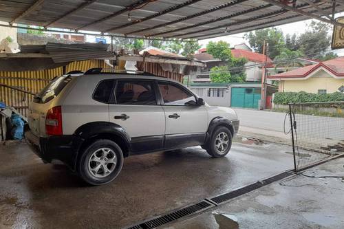 Second hand 2009 Hyundai Tucson 2.0L GLS AT 