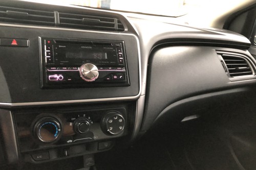 2nd Hand 2018 Honda City 1.5L E MT