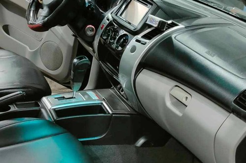 Old 2010 Mitsubishi Montero Sport GLS 2WD AT