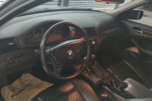 2nd Hand 2004 BMW 318i 1.8L RWD