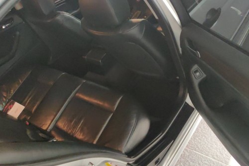 Used 2004 BMW 318i 1.8L RWD