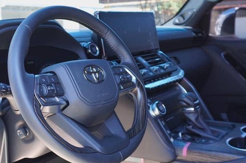 Old 2023 Toyota Land Cruiser LC300 ZX