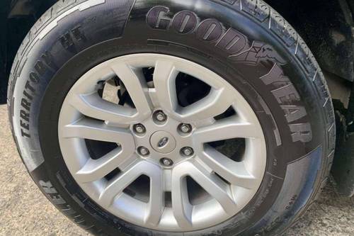 Used 2014 Ford Everest 2.0L Turbo Trend 4x2 AT