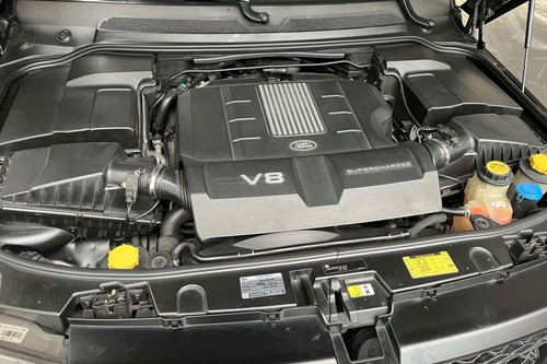 Used 2010 Land Rover Range Rover Sport 5.0L V8 SVR (575 PS)