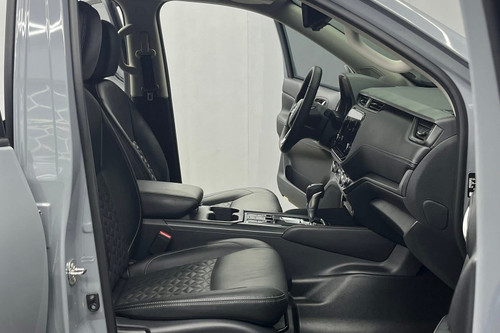 Used 2025 Nissan Terra 2.5L 4x2 VL AT