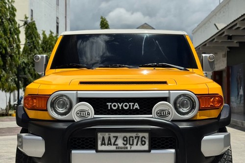 Second hand 2015 Toyota FJ Cruiser 4.0L V6 