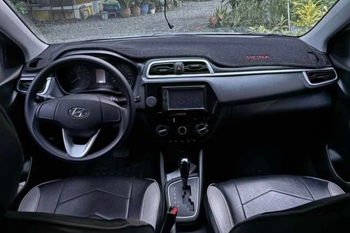 Second hand 2020 Hyundai Reina GL 4AT 