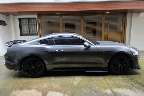 Second hand 2017 Ford Mustang 2.3L Ecoboost 