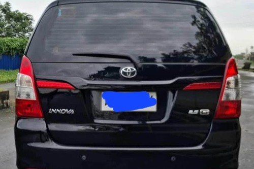 Second hand 2016 Toyota Innova 2.5 L Sport Runner AT 