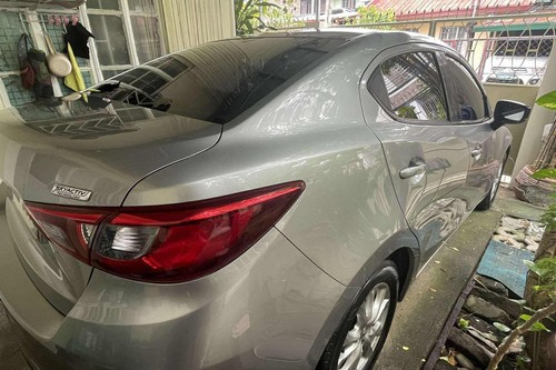 2nd Hand 2018 Mazda 2 Sedan 1.5L Elite