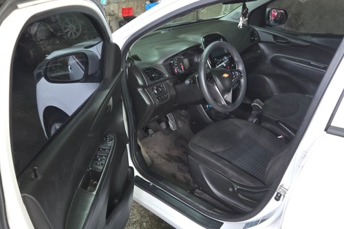 Old 2017 Chevrolet Spark 1.4L LT MT