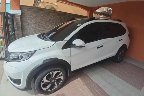Second hand 2017 Honda BR-V 1.5L V CVT 