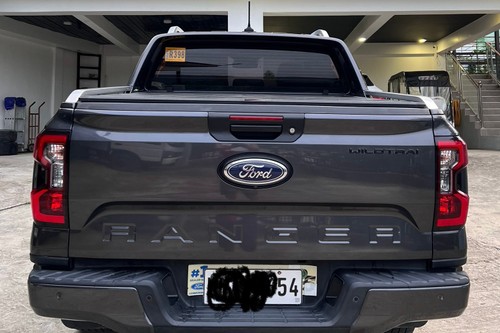 Old 2023 Ford Ranger 2.0L Turbo Wildtrak 4x2 AT