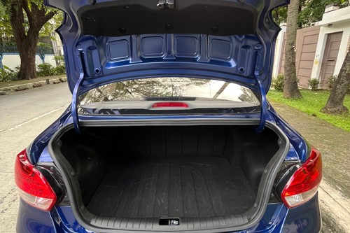 2nd Hand 2023 Kia Soluto 1.4 L AT