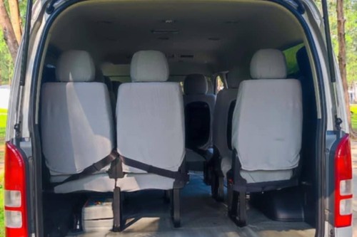 2nd Hand 2014 Toyota Hiace GL Grandia M/T