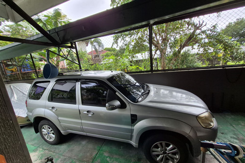 Used 2010 Ford Escape 2.3L XLT AT FWD