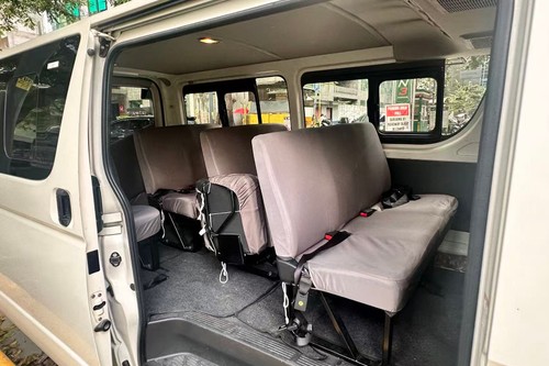 2nd Hand 2018 Toyota Hiace Commuter 3.0 M/T