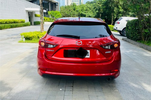 2nd Hand 2018 Mazda 3 Hatchback 1.5 AT