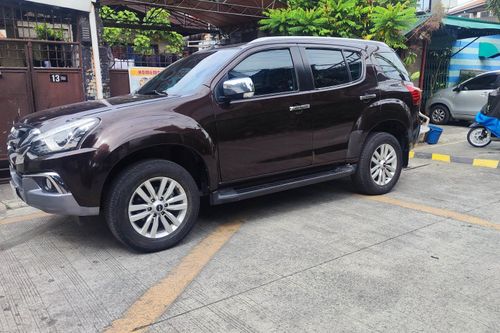 Old 2018 Isuzu mu-X RZ4E 4X2 LS AT