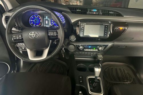 Used 2017 Toyota Hilux 2.4 G DSL 4x2 A/T