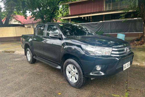 Used 2017 Toyota Hilux 2.4 G DSL 4x2 A/T