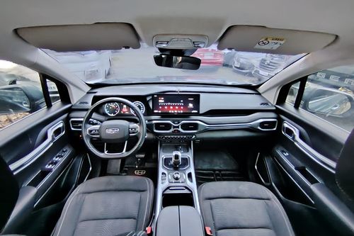 Used 2022 Geely Okavango Comfort