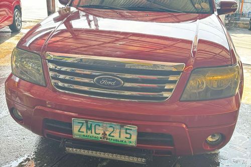 Used 2009 Ford Escape 2.3L XLS AT
