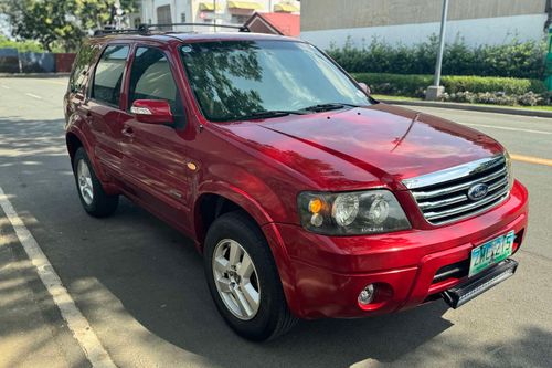 Second hand 2009 Ford Escape 2.3L XLS AT 