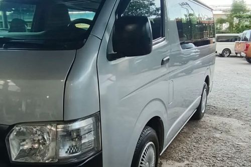 Used 2015 Toyota Hiace 2.8 COMMUTER DSL MT