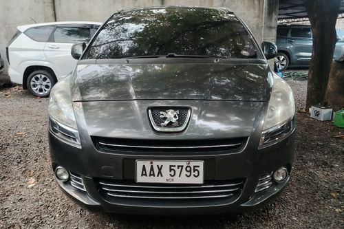 2nd Hand 2014 Peugeot 5008 2.0L Allure AT