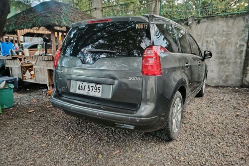 Used 2014 Peugeot 5008 2.0L Allure AT