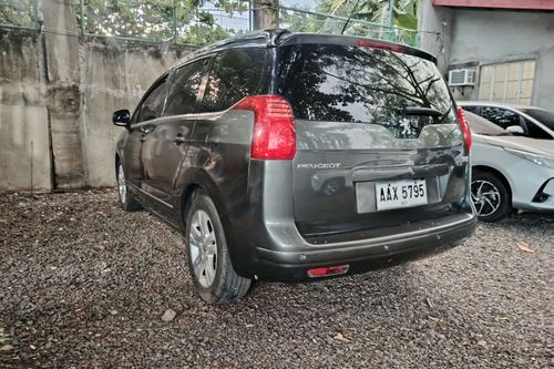 Second hand 2014 Peugeot 5008 2.0L Allure AT 