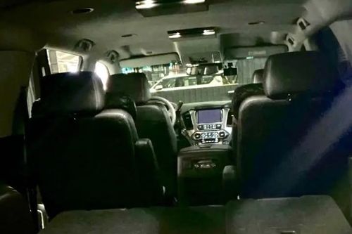 Old 2019 Chevrolet Suburban 4X2 LT